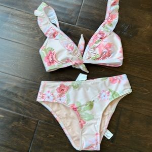 Cupshe Flora Two Piece Swimsuit